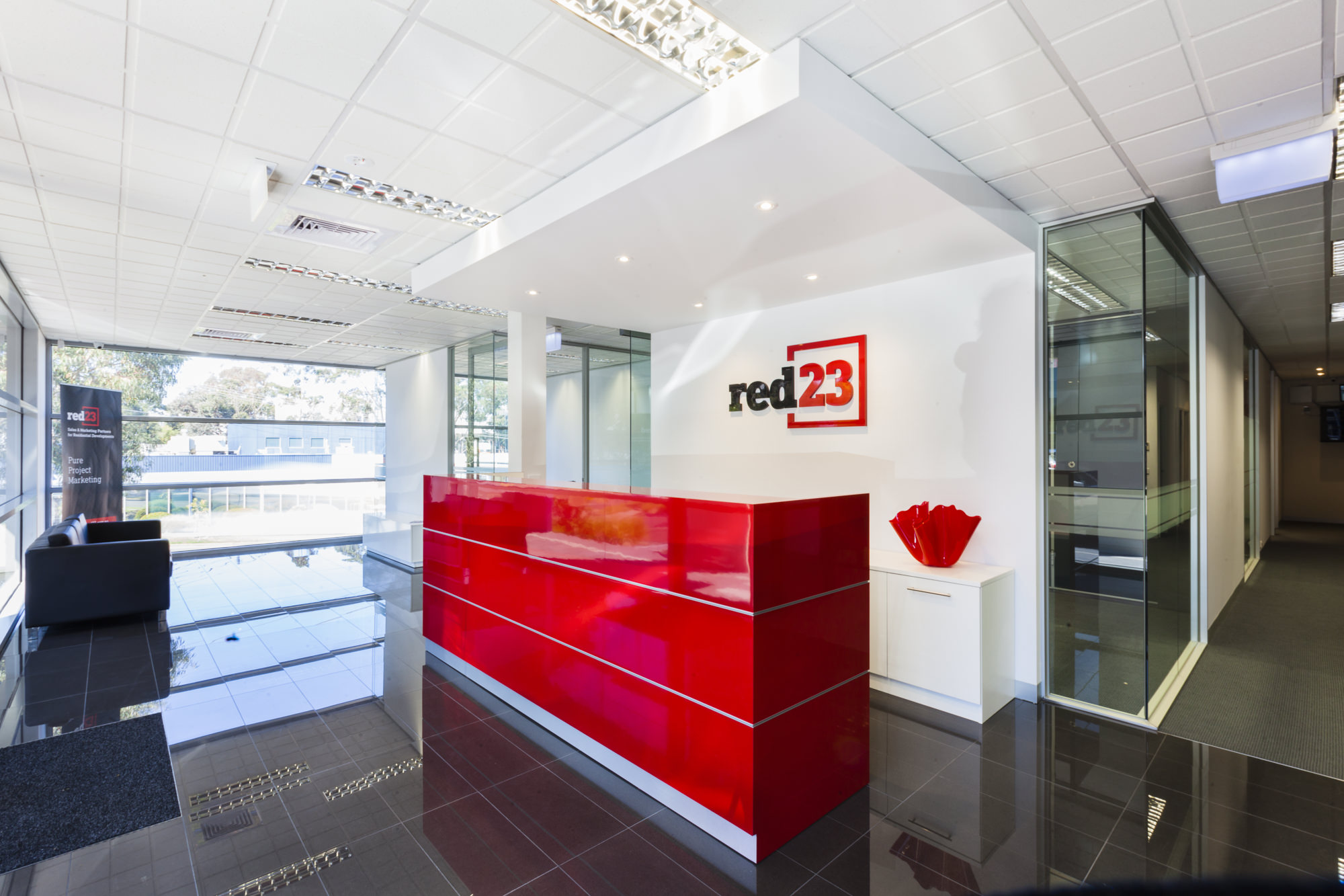 Red 23