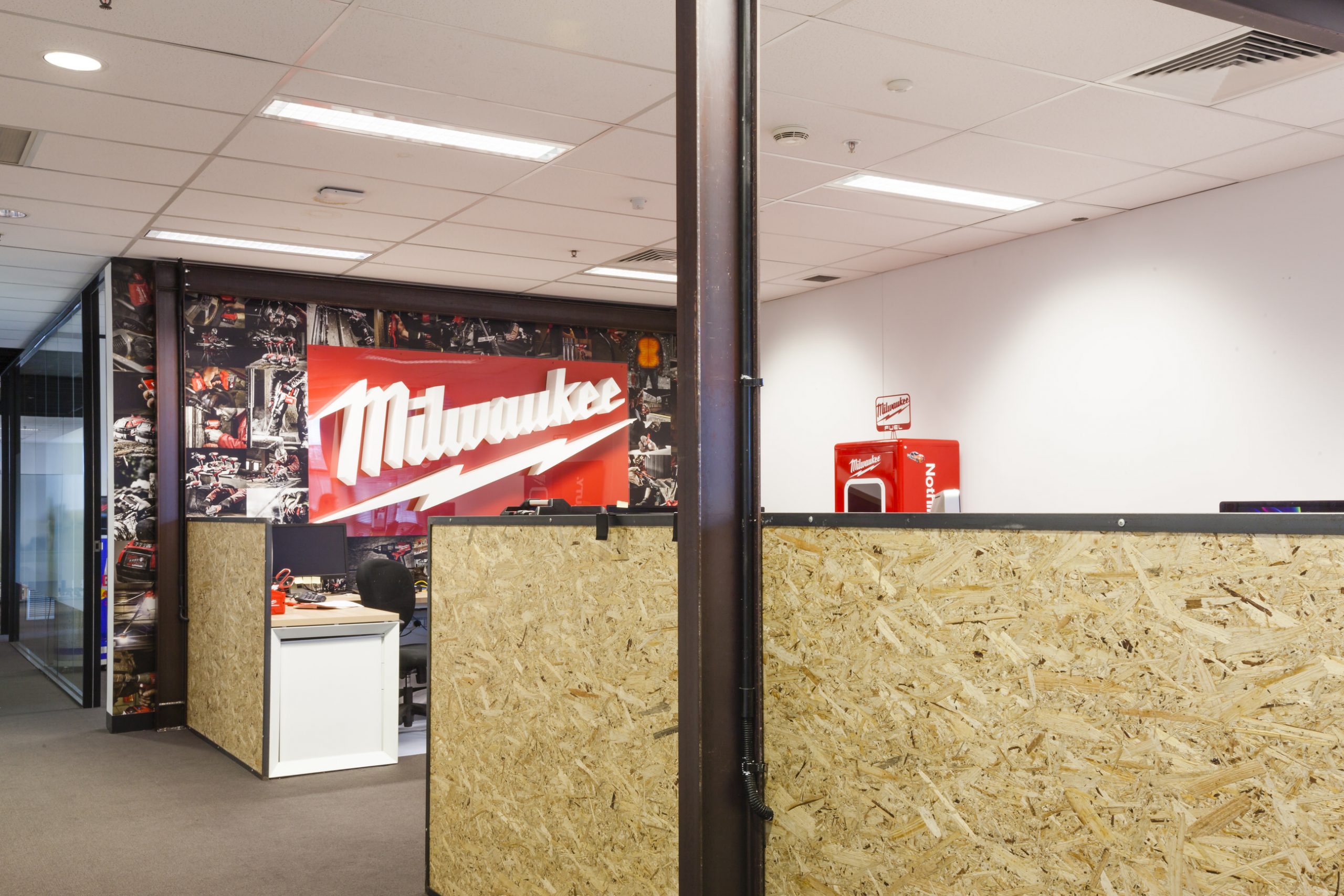 Milwaukee Power Tools